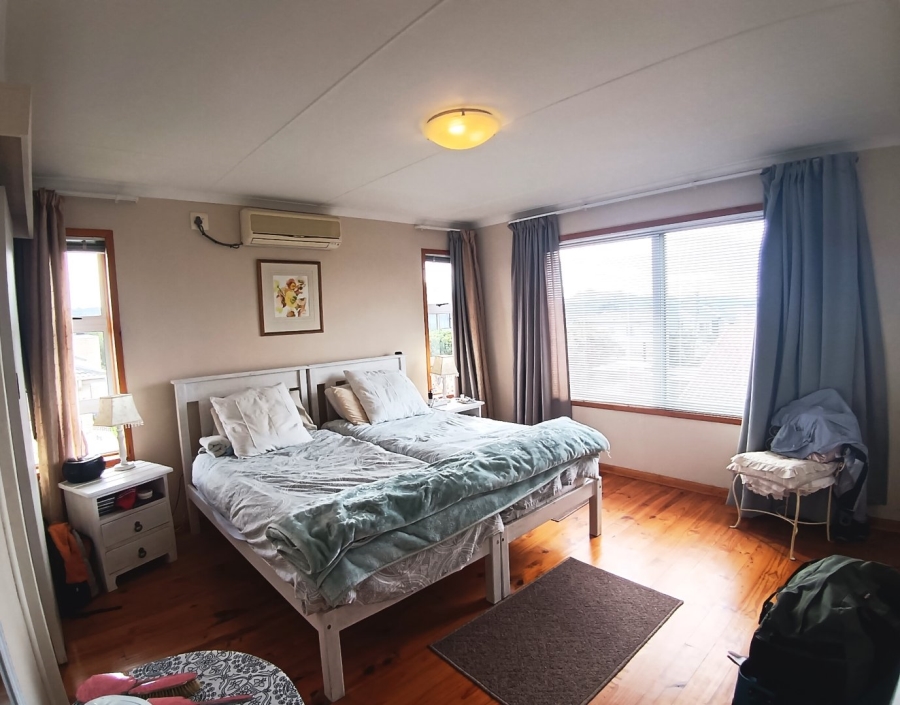 4 Bedroom Property for Sale in Tergniet Western Cape